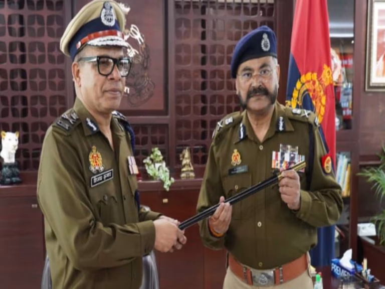 Uttar Pradesh: Prashant Kumar (Acting), IPS (Batch 1990)