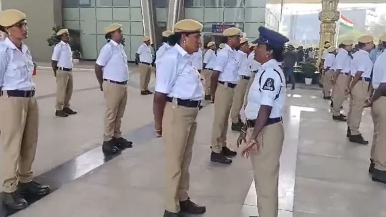 Transgender Group Joins Hyderabad Traffic Police
