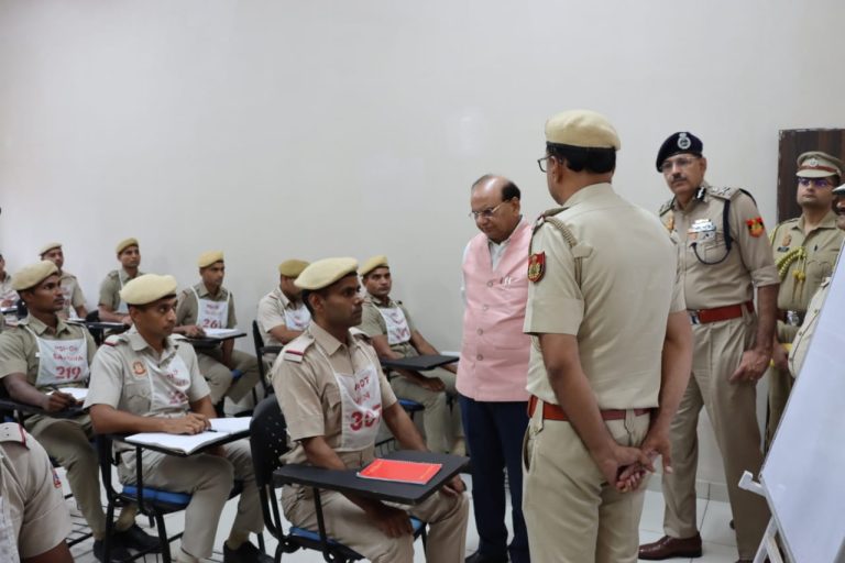 “Delhi Police Train School Staff for Emergencies”