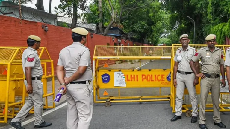 Delhi Police Deports 9 Bangladeshis After Crackdown