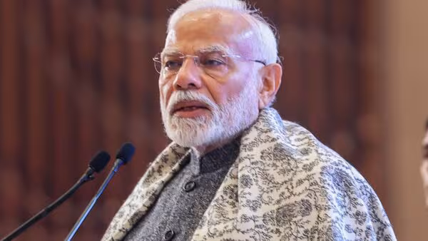 PM Modi Receives Terror Threat, Mumbai Police Launch Investigation