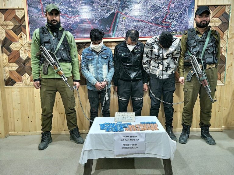 Drug Peddlers Arrested in Srinagar: Police Crackdown