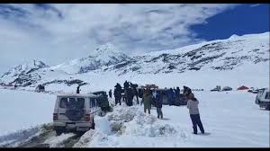 Lahaul-Spiti Police Ban Tourist Access to Chandra River Banks