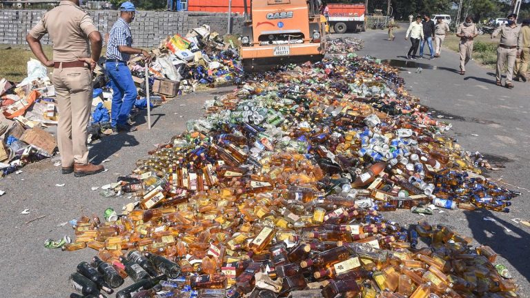 Gujarat Police Tackle Alcohol Poisoning Incidents