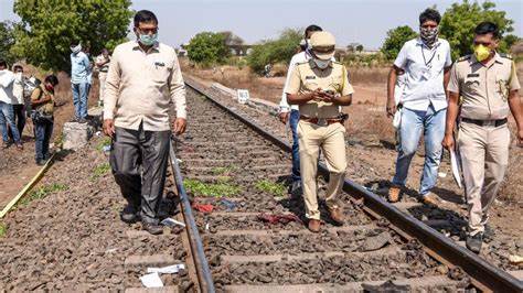 Maharashtra Train Tragedy Claims Lives of UP Residents