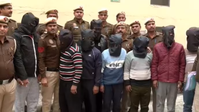 Illegal Immigration Syndicate Busted: 4 Arrested