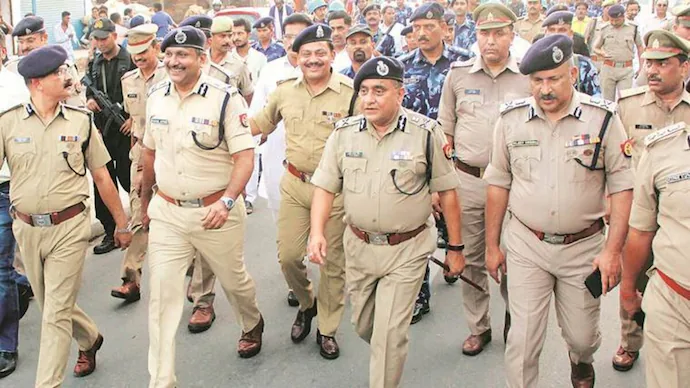 Hotel Murder Lucknow Family Found Dead, Accused Arrested