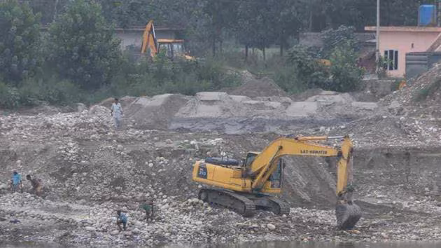 UP Police Intensify Crackdown on Illegal Mining