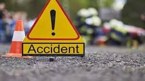 Woman Dies After Leaning Out of Cab Window in Karnataka