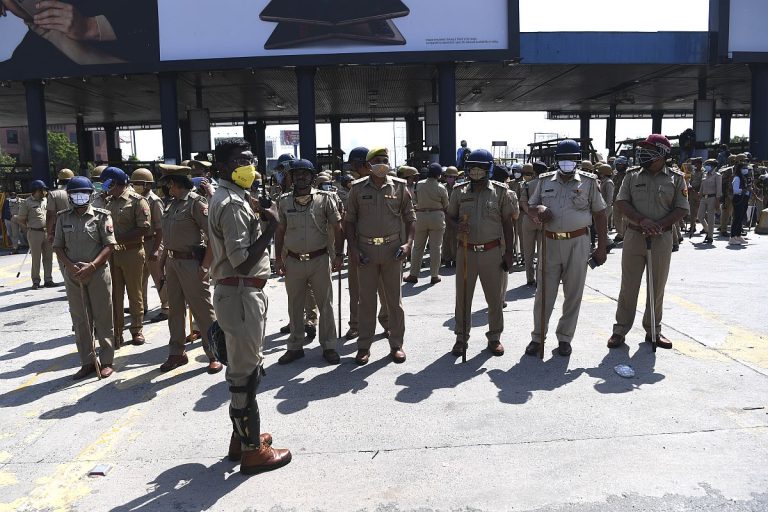 Uttar Pradesh Police Strengthen Security for Republic Day