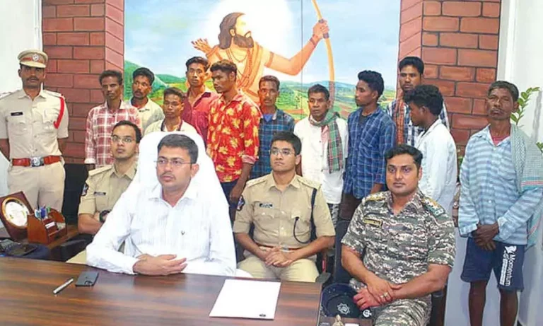 Maoists Surrender in Paderu.